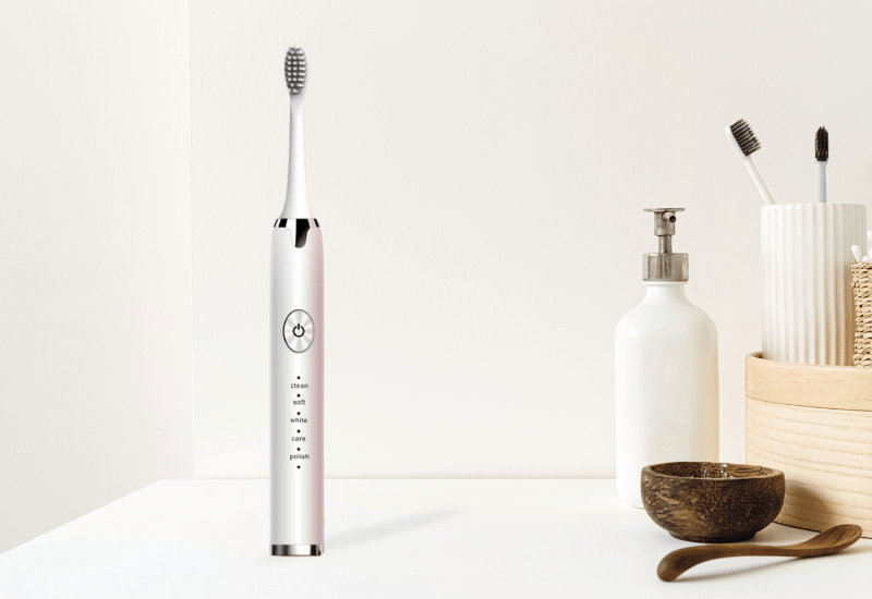 Brosse à Dents Électrique : La Technologie au Service de Votre Hygiène Bucco-Dentaire - AMABRITE