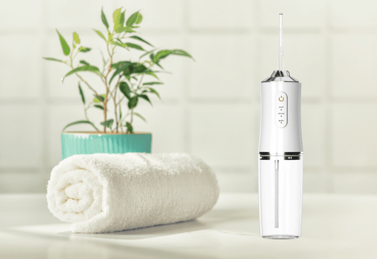 Hydropulseur Dentaire : L’Indispensable pour une Hygiène Bucco-Dentaire Optimale - AMABRITE